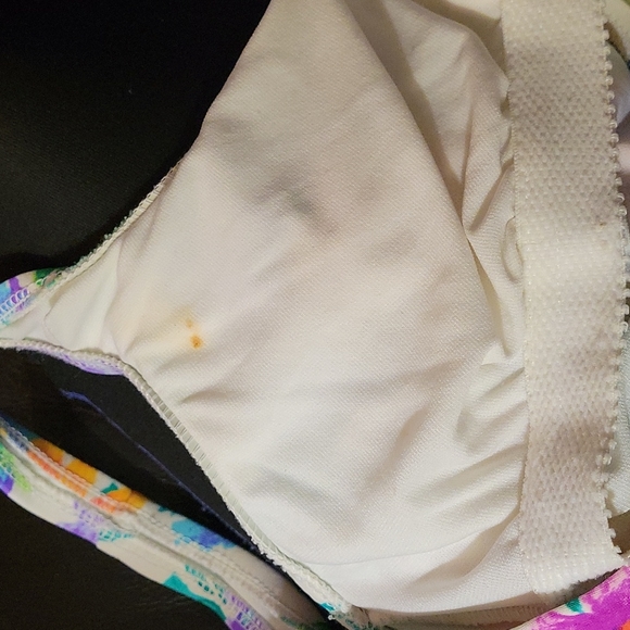 One piece swimsuit 🩱 - Picture 4 of 7